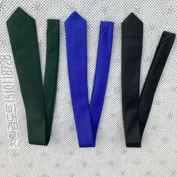 Men Slim Silk Ties Black, Dark Green and Royal Blue skinny Party Wedding Necktie - Picture 2 of 5